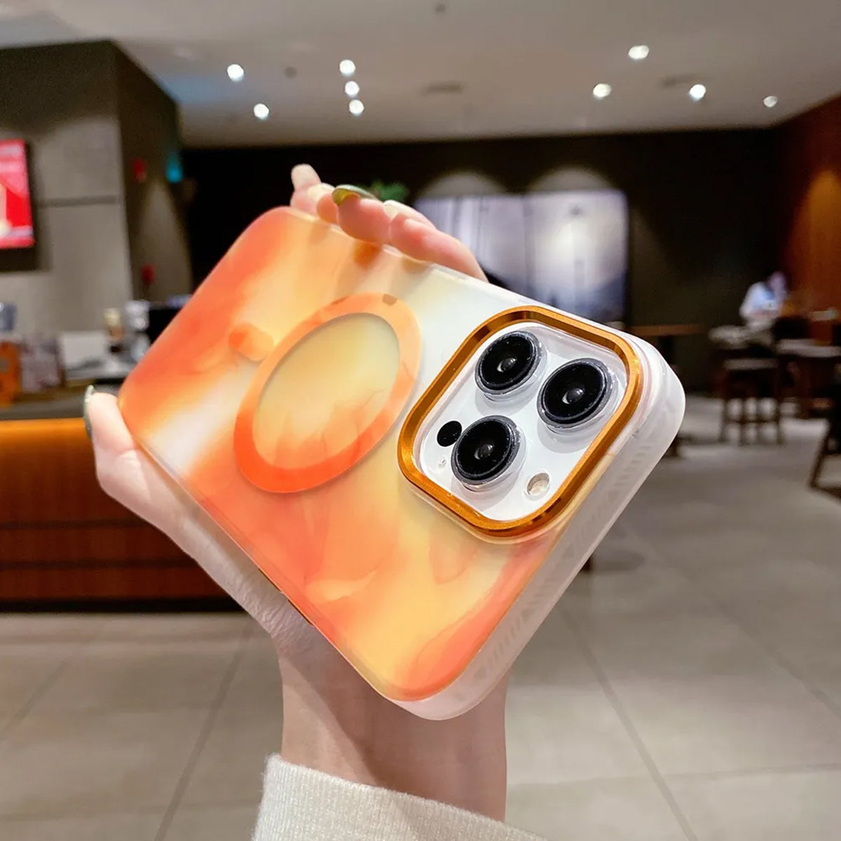 iPhone 13 Pro Max MagSafe Mobilskal - Orange Abstrakt image 6