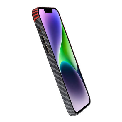 iPhone 15 Plus Mobilskal i Kolfiber - Röd/Svart image 6