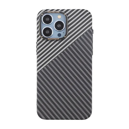 iPhone 15 Pro Max Mobilskal i Kolfiber - Svart/Vit image 2